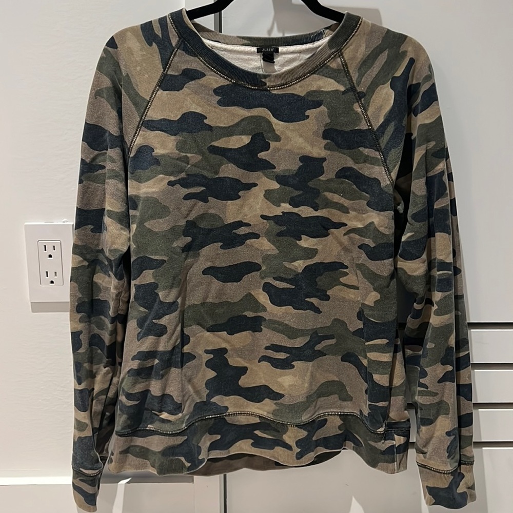 Camo crew neck